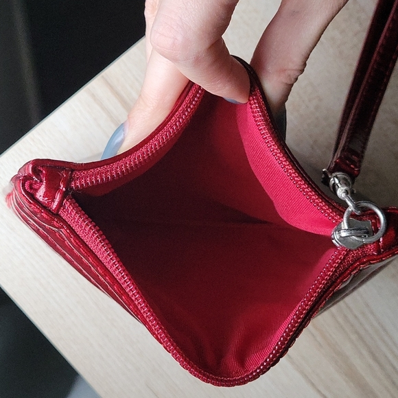 Express wristlet - Picture 3 of 4